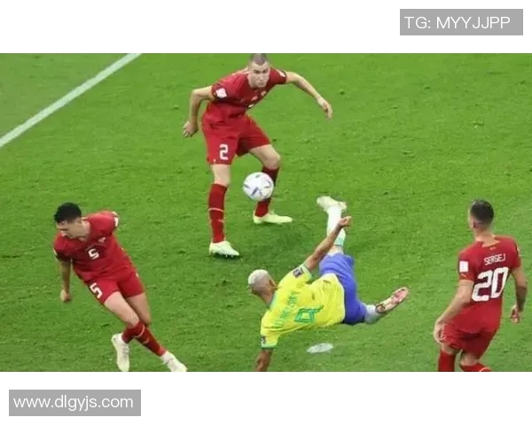 中国与喀麦隆足球比赛精彩全场录像回放及精彩瞬间分析